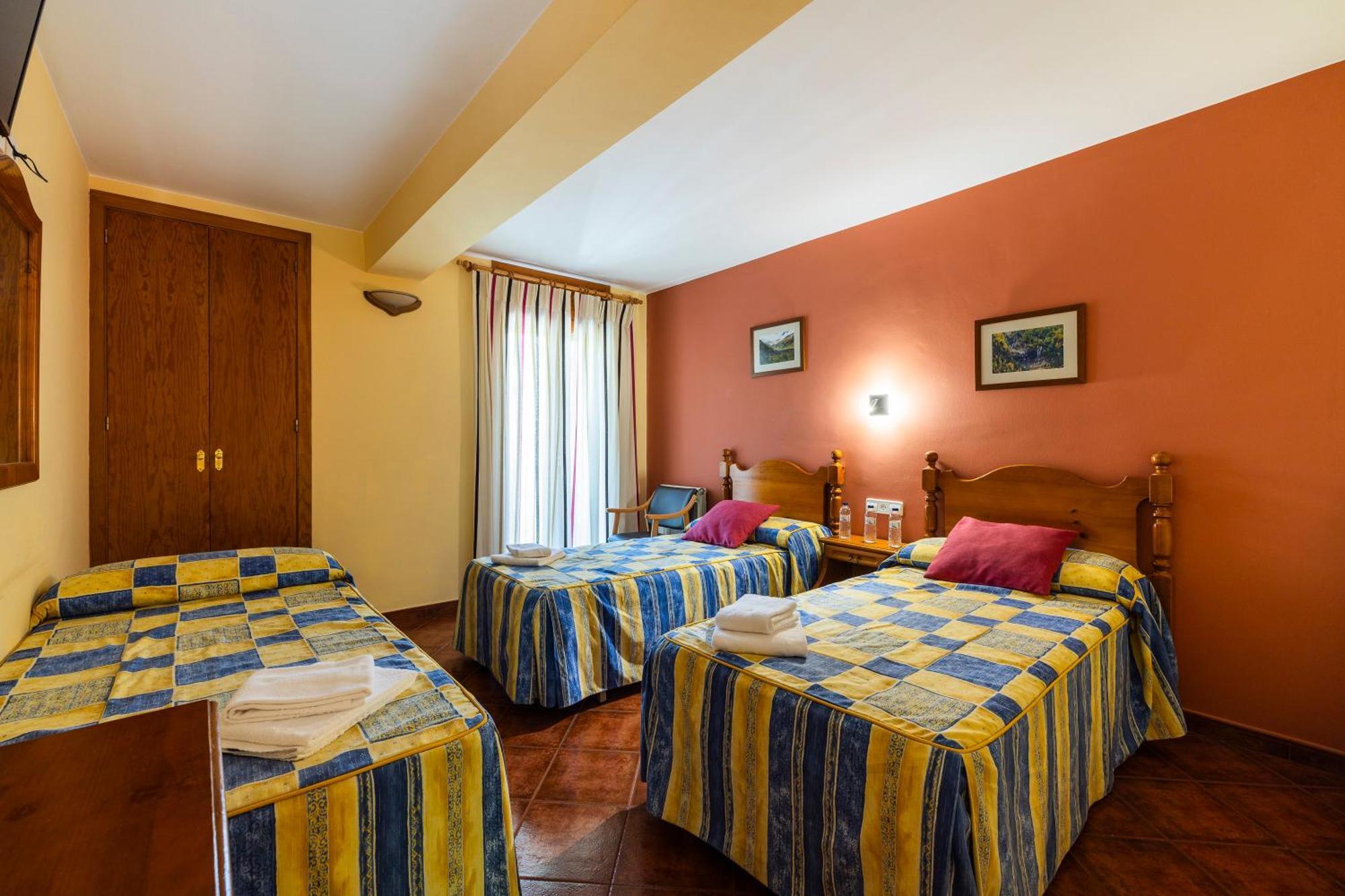 Hostal Panart Б'єльса Екстер'єр фото