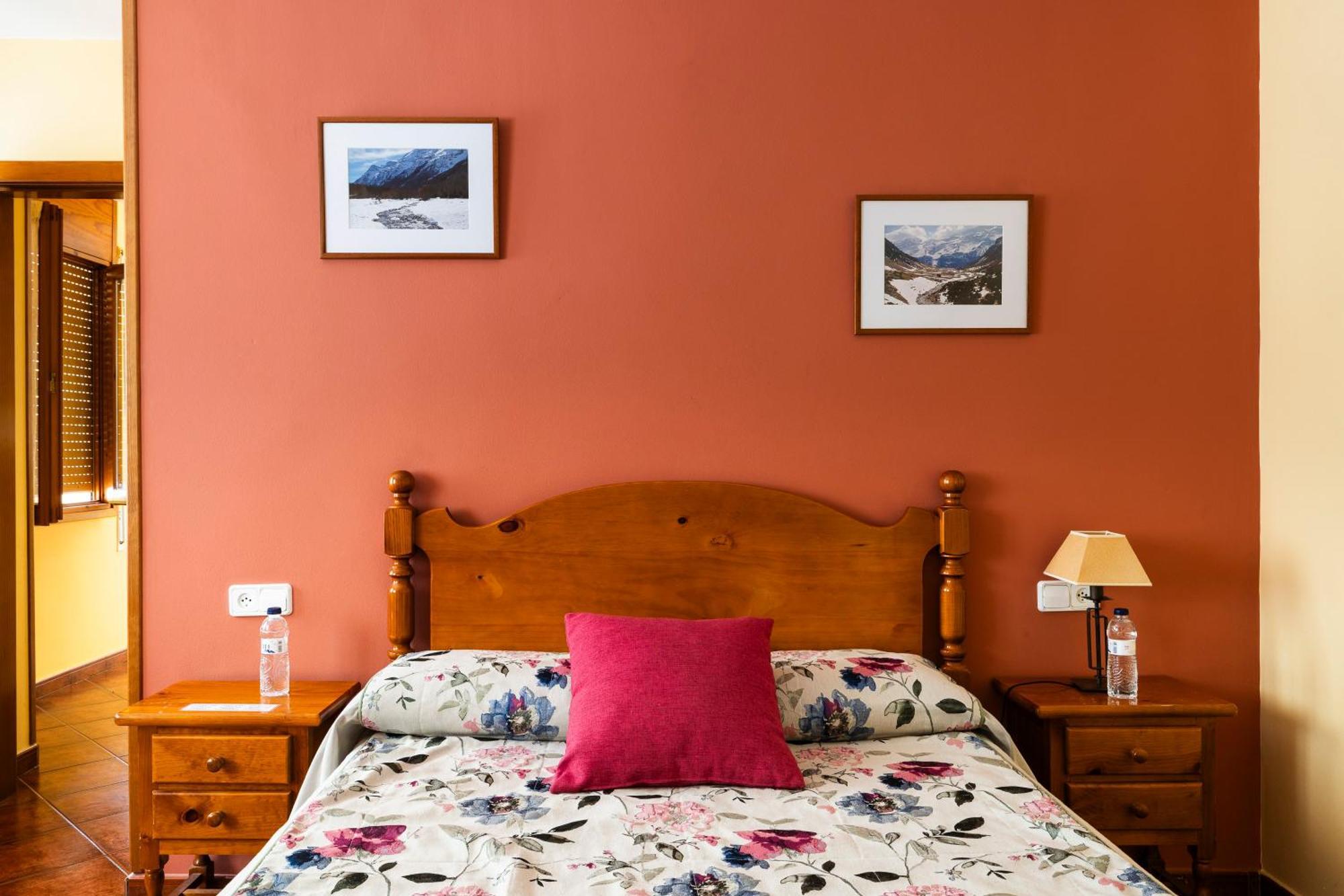 Hostal Panart Б'єльса Екстер'єр фото